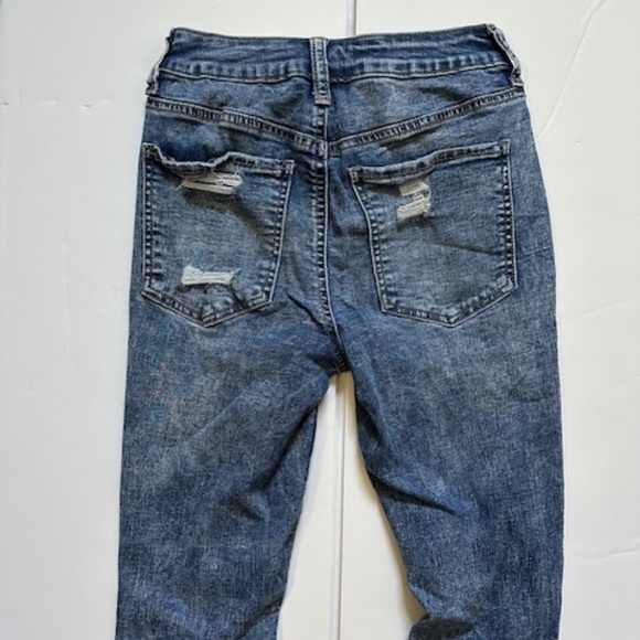 SO women's ultimate jeggings high rise size 0 with holes - Picture 2 of 3